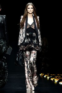 Roberto Cavalli, Fall/Winter 2012. Milan Fashion Week 2012. [Photo by Vittorio Zunino Celotto/Getty Images]