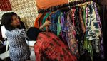 Patung & Ukiran Papua Curi Perhatian Warga Jakarta