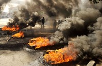 Aksi ini dilakukan mahasiswa dari Universitas Indonesia Timur (UIT) Makassar. ANTARA/Yusran Uccang.