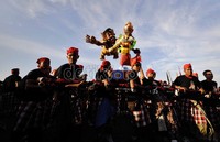 Selain pawai Ogoh-ogoh dilakukan juga upacara Tawur Agung Kesanga.
