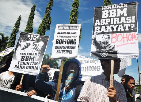 HTI Sulsel Kembali Demo Tolak Kenaikan BBM