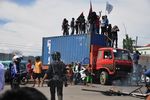 Tolak Kenaikan BBM, Makassar Membara