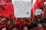 PDIP Bentuk Parlemen Jalanan Tolak BBM Naik
