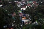 Puncak Makin Rusak Akibat Villa&Hotel