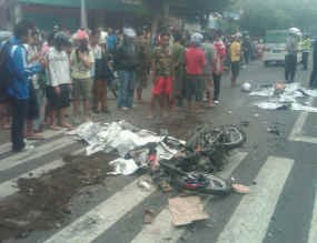 Truk Terobos Traffic Light, Tiga Pengendara Motor Tewas