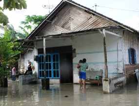 Banjir Bandang Terjang Dua Desa di Bojonegoro 