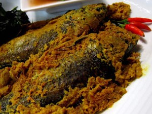 Sedapnya Pepes Ikan Mas