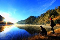 Sunrise yang sempurna di Ranu Kumbolo (Ardi Rimbawan /dtraveler) Sunrise yang sempurna di Ranu Kumbolo (Ardi Rimbawan /dtraveler)