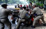 Belum Ada Pendemo, PKL Diusir dari Depan Istana