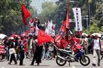 Massa PDIP Hanya 30 Menit Demo di Istana