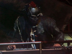 DJ Slipknot Akan Berkolaborasi dengan Fred Durst