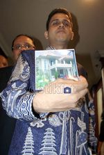 Nazaruddin Paparkan Proyek Hambalang