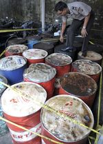 Jelang Kenaikan Harga, Penimbunan BBM Masih Terjadi