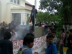 128 Pendemo Anti Kenaikan BBM di Palu Ditangkap