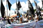 Demo BBM, Massa HTI Geruduk Istana