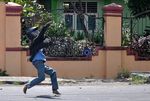 Perang Batu Mahasiswa vs Pelajar SMU