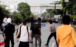 Digencet Ratusan Polisi, Mahasiswa Pilih Mundur