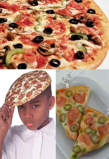 Wouw.. Pizza Ada Topi Baret dan Sleeping Bag!