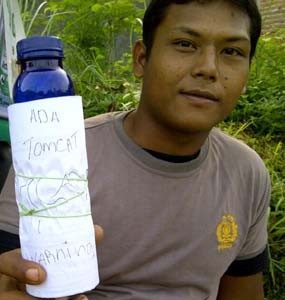 Giliran Tomcat Teror Perumahan Oma Pesona