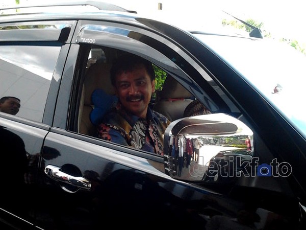 Mobil Menpora Pakai Penghemat BBM