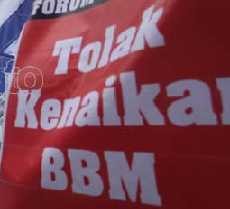 Buruh Blokir Jalan Tol Jakarta-Tangerang 30 Menit