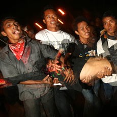 Ada Isu Rekannya Tewas, Mahasiswa Unismuh Makasar Kembali Serang Polisi