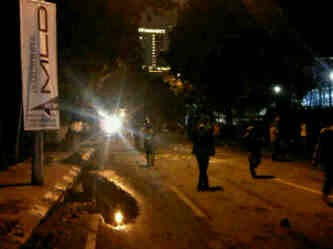 Bubarkan Aksi Mahasiswa Medan, Polisi Tembakkan Gas Air Mata