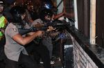 Ratusan Polisi Gulung 19 Pendemo di Salemba