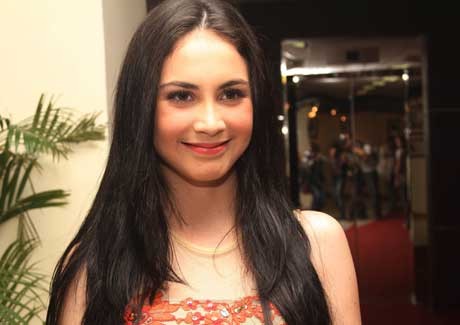 Arumi Bachsin Tambah Jam Terbang di Layar Lebar