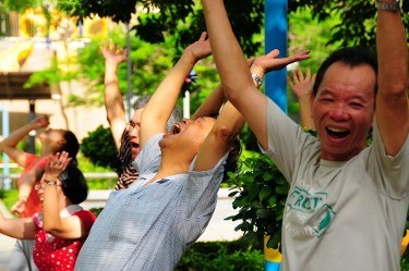 Cegah Bunuh Diri, 7 Juta Warga Hong Kong akan Dibuat Tertawa