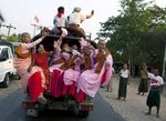 Akhirnya, Aung San Suu Kyi Ikut Pemilu