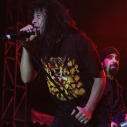 Headbanging Bareng Anthrax dan Hellyeah di Ancol