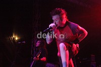 Hellyeah jadi band pembuka Anthrax.