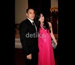 Nia Ramadhani Anggun Bergaun Pink