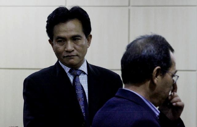 Bela Tukang Ojek Hingga Sopir Taksi, Yusril Gugat APBN-P 2012