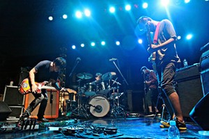 Live Review: Toe