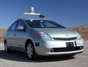 Disita, Mobil Tanpa Pengemudi Google Jadi Mainan Pak Polisi