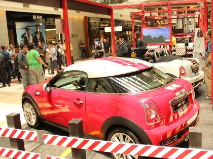 940+ Dp Gambar Mobil Mewah HD Terbaik