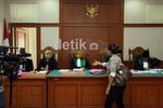 Melinda Perjuangkan Hak Anak dari Bupati Cirebon