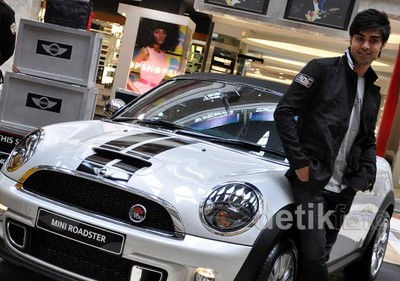 MINI Cooper S Atap Terbuka