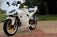 Tampilan biasa V-ixion disulap menjadi Ducati 1198.