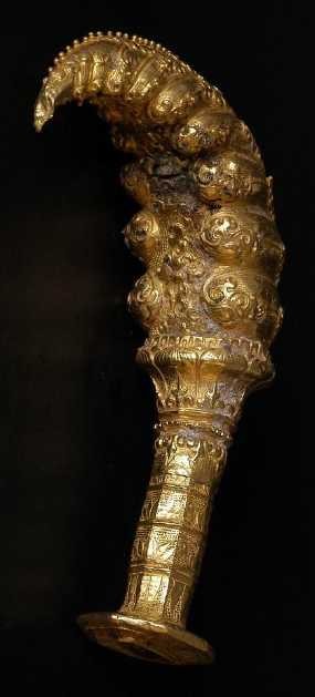 Ada Hulu Pedang Koleksi Negara yang Ikut Dijual di Singapura