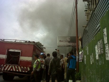 Pabrik Minyak Sereh Di Garut Terbakar