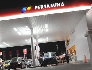SBY akan Umumkan Larangan Alphard Cs Pakai Bensin Premium