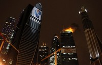 Kebakaran yang melanda komplek Federasi Tower tersebut terjadi Senin (2/3/2012) waktu setempat. Reuters/Sergei Karpukhin.