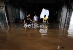 Terendam Banjir, Pasar Cipulir Lumpuh Total