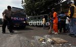 Ugal-ugalan, 2 Kopaja Tabrak Pohon & Tiang Listrik