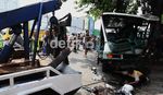 Ugal-ugalan, 2 Kopaja Tabrak Pohon & Tiang Listrik