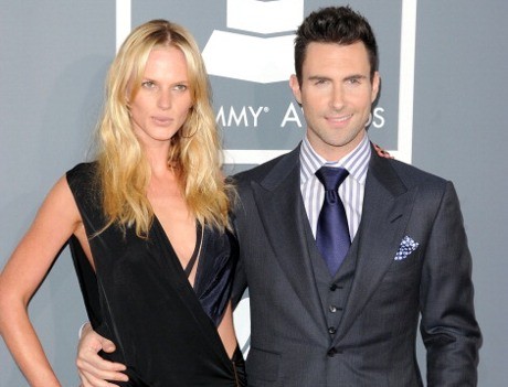 Adam Levine Dan Anne Vyalitsyna Putus Adam Levine Dan Anne Vyalitsyna Putus