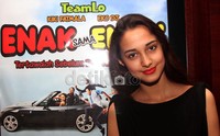 Farida melakoni debut aktingnya lewat film Enak Sama Enak. Gus Mun/detikcom.